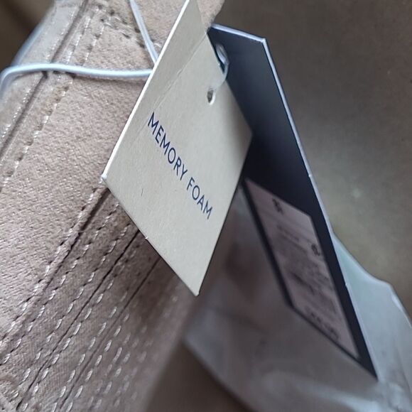 Universal Threads solid tan womens boots size 6 nwt side zip carmel booties boot - Picture 9 of 17